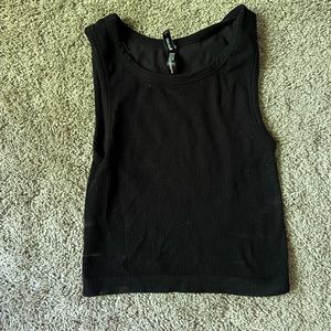 Aritzia Sunday Best Ribbed Top